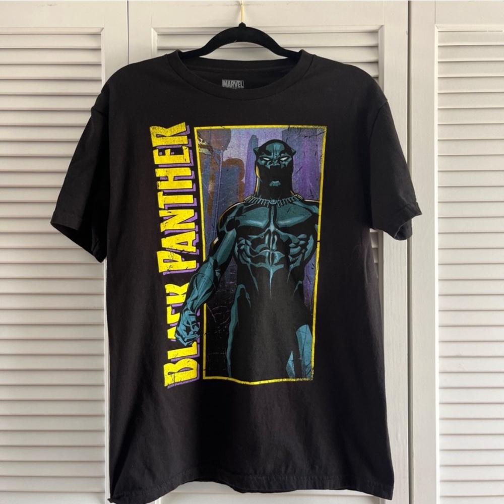 Marvel Black Panther T-Shirt MD 38/40 EUC Great Colors